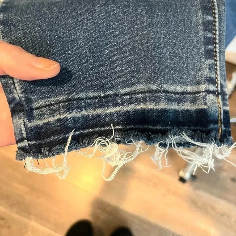 Levi’s 711 Skinny Jeans - Size 32 - Picture 2 of 7